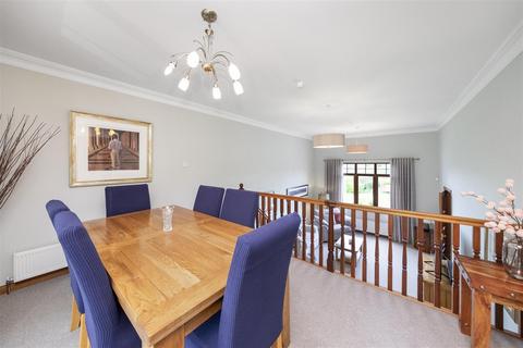 5 bedroom detached house for sale, 72 Meadowside Road, Cupar