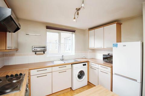 2 bedroom flat for sale, Cookson Road, Leicester, LE4