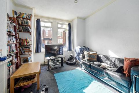 2 bedroom maisonette for sale, Deacon Road, Willesden