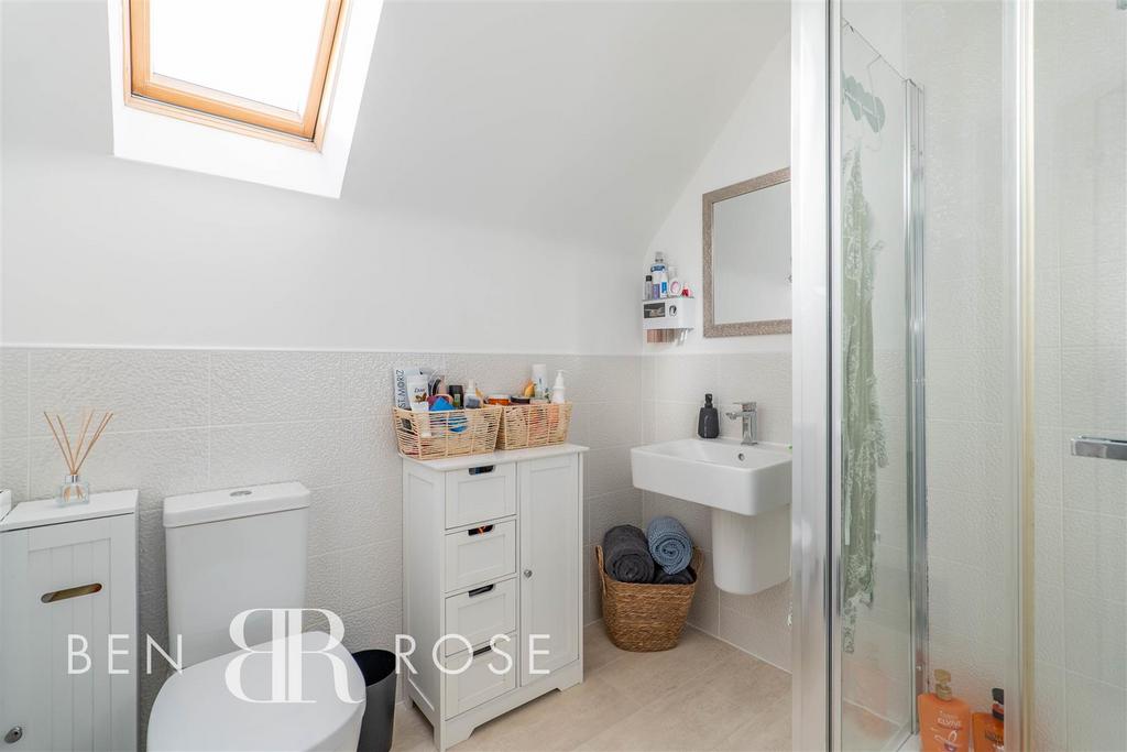 Master Ensuite