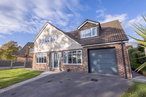 4 bedroom detached house for sale, Layton Park Drive, Rawdon, Leeds, West Yorkshire, LS19