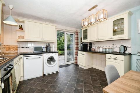 3 bedroom end of terrace house for sale, Robertsons Avenue, Duckmanton, Chesterfield, S44 5JR