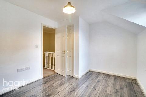 2 bedroom end of terrace house for sale, Calcroft Avenue, Greenhithe