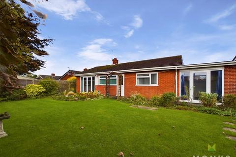 2 bedroom detached bungalow for sale, Mytton Lane, Shawbury, Shrewsbury