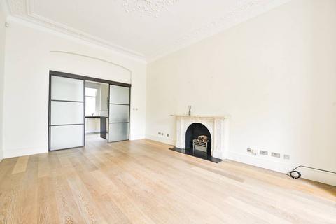 2 bedroom flat for sale, Redcliffe Square, Chelsea, London, SW10