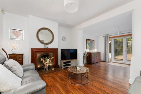 68 Duddingston Road, Edinburgh, EH15 1SG