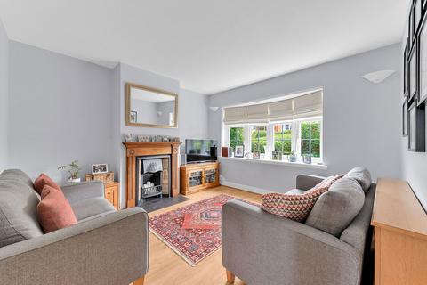 12 Avondale Road, London, SE9 4SN