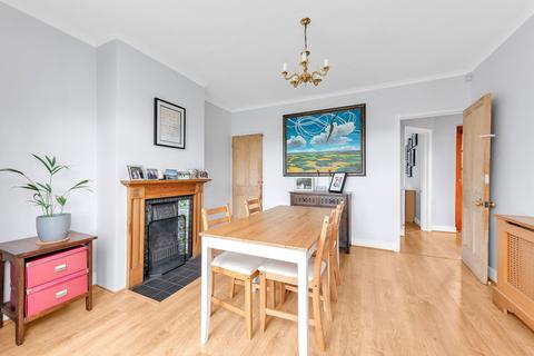 12 Avondale Road, London, SE9 4SN