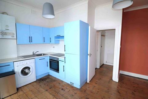 1 bedroom flat to rent, Champion Road, Sydenham