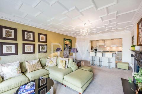 3 bedroom penthouse to rent, Ashley Gardens, London SW1P