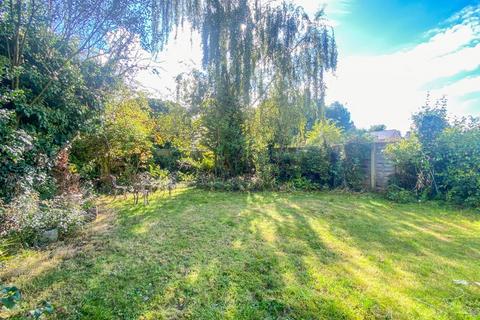 5 Buristead Road, Great Shelford, Cambridge, CB22 5EJ