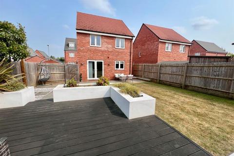 3 bedroom detached house for sale, Yacht Way, Burnham-On-Crouch