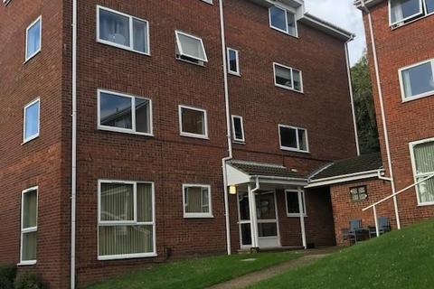 2 bedroom apartment to rent, 26 Katherines Court, Ampthill