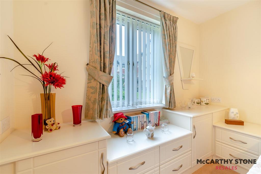 8619197-interior03.jpg
