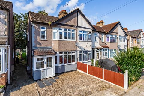 3 bedroom end of terrace house for sale, Waverley Road, Rainham, RM13