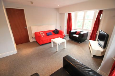 3 bedroom flat to rent, Forest Road East, Nottingham NG1