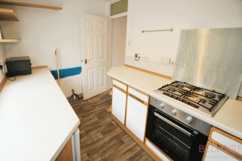 4 bedroom coach house to rent, Matlock Court, Nottingham NG1