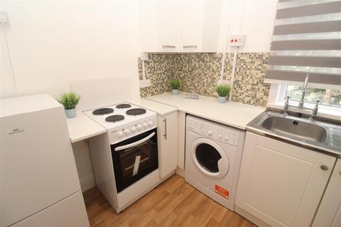 1 bedroom flat to rent, Claude Road, Cardiff CF24