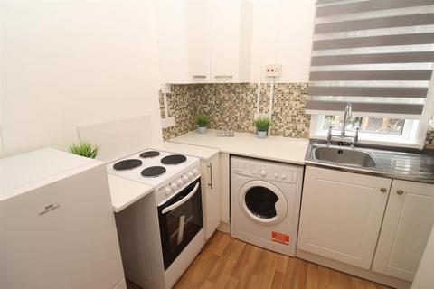 1 bedroom flat to rent, Claude Road, Cardiff CF24