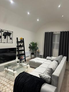 2 bedroom flat to rent, Luton LU1