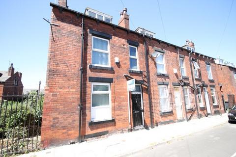 2 bedroom end of terrace house for sale, Kepler Terrace, Harehills, Leeds, LS8 5EH