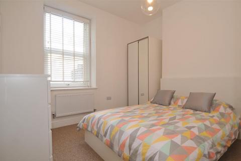 Addison Road, Flat 1, Plymouth PL4