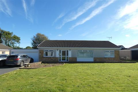 3 bedroom bungalow for sale, Lindsway Park, Haverfordwest