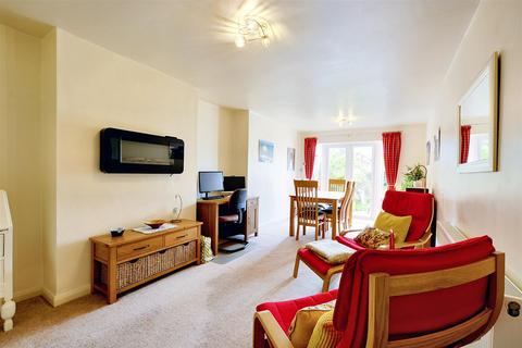 23 Sandy Lane, Bramcote, Nottingham, NG9 3GT