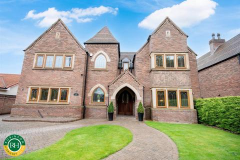 4 bedroom detached house for sale, Brompton Road, Sprotbrough, Doncaster