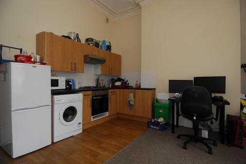 1 bedroom flat to rent, 17 Woodland Terrace, Plymouth PL4