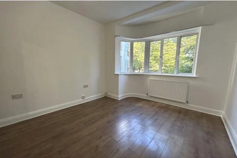 2 bedroom apartment for sale, Bruce Castle Court, Lordship Lane, London, N17