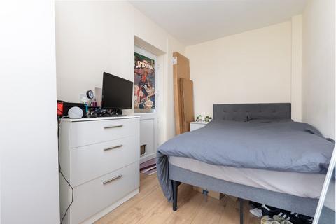 40 Kings Hedges, Hitchin, SG5 2PZ