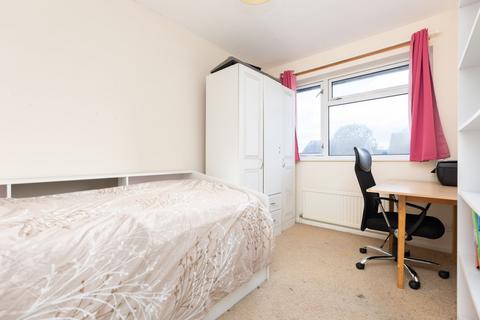 40 Kings Hedges, Hitchin, SG5 2PZ
