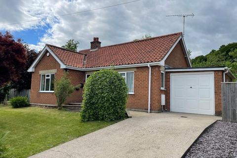 2 bedroom detached bungalow for sale, Springfield Lane, Kirkbymoorside, York