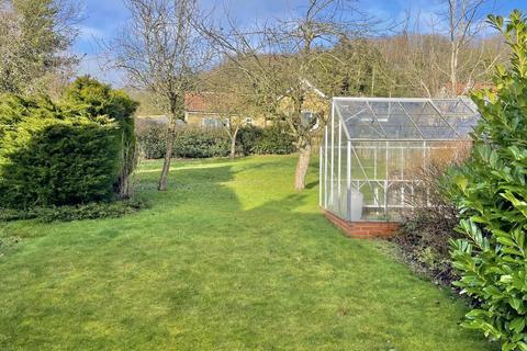 2 bedroom detached bungalow for sale, Springfield Lane, Kirkbymoorside, York