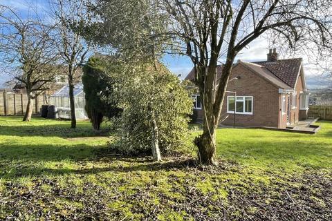 2 bedroom detached bungalow for sale, Springfield Lane, Kirkbymoorside, York