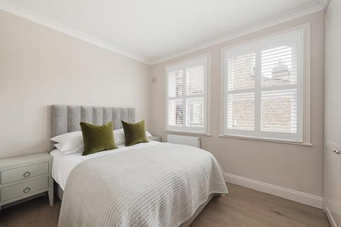 2 bedroom flat to rent, Cheyne Row, Chelsea, London, SW3