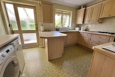 57 Derwent Drive, Priorslee, Telford, TF2 9QR