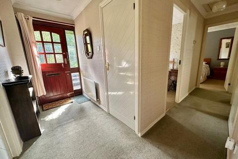 57 Derwent Drive, Priorslee, Telford, TF2 9QR