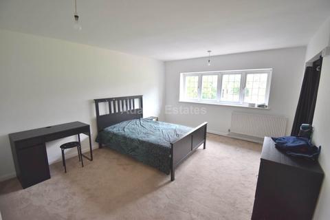 1 bedroom in a house share to rent, Room 4, Cintra Avenue, Reading