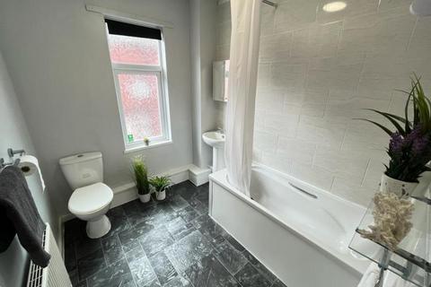 undefined, Glebe Avenue, Leeds LS5