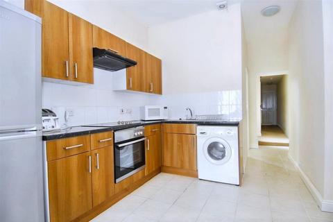 1 bedroom flat to rent, Lockyer Road, Flat 1, Plymouth PL3