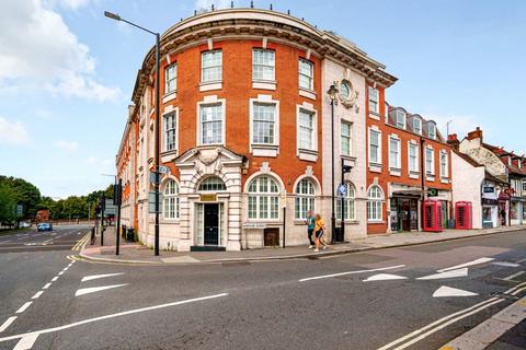 1 bedroom apartment for sale, Windsor Street, Uxbridge, Middlesex