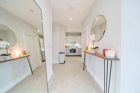 1 bedroom apartment for sale, Windsor Street, Uxbridge, Middlesex