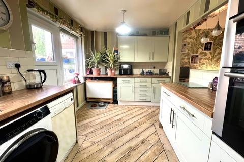 31 Abbey View, Hexham, NE46 1EQ