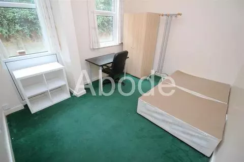 9 bedroom house to rent – pohled 4
