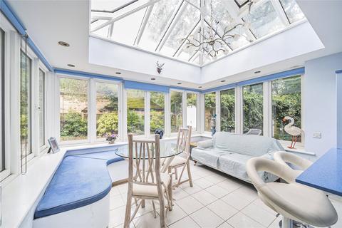 St Tropez Clandon Road, Send, Woking, GU23 7LA