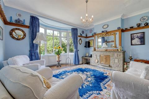 6 bedroom semi-detached house for sale, Larkshall Road, London