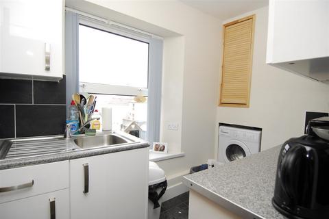 1 bedroom apartment to rent, Wolsdon Street, Flat 6, Plymouth PL1