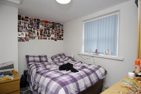 1 bedroom apartment to rent, Wolsdon Street, Flat 6, Plymouth PL1